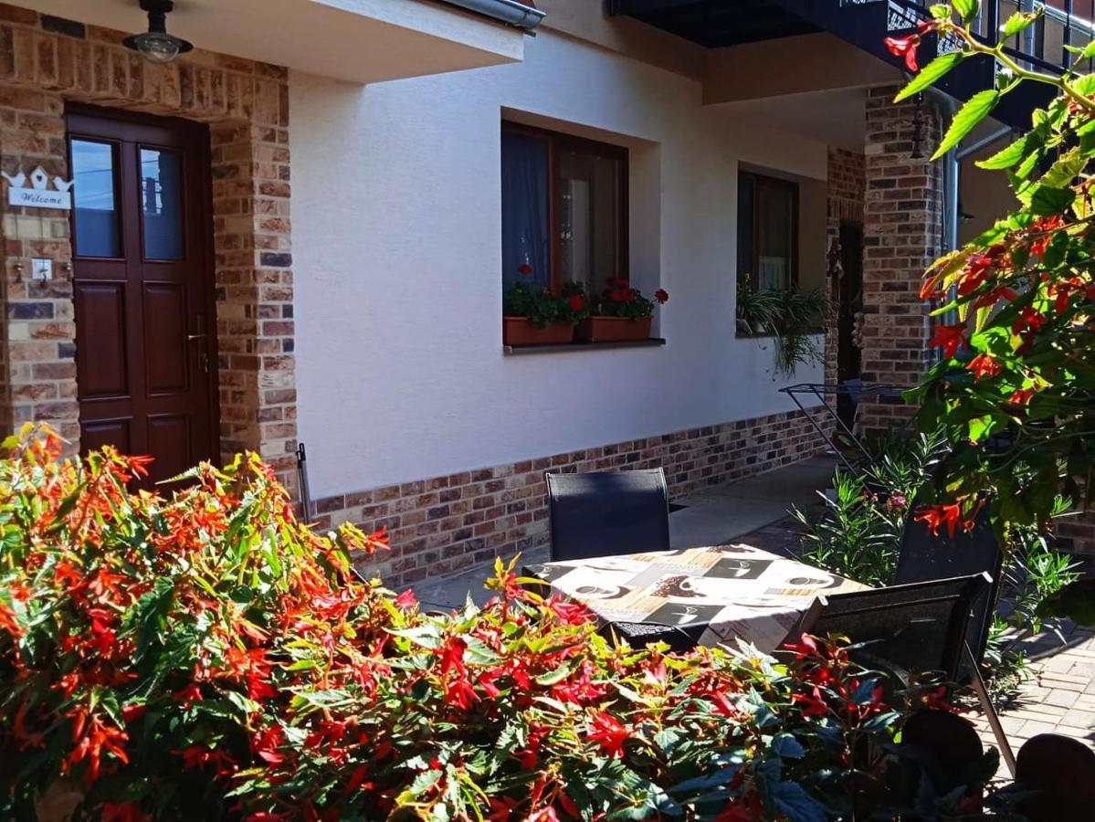 Apartman Rozsika Velky Meder Exterior photo